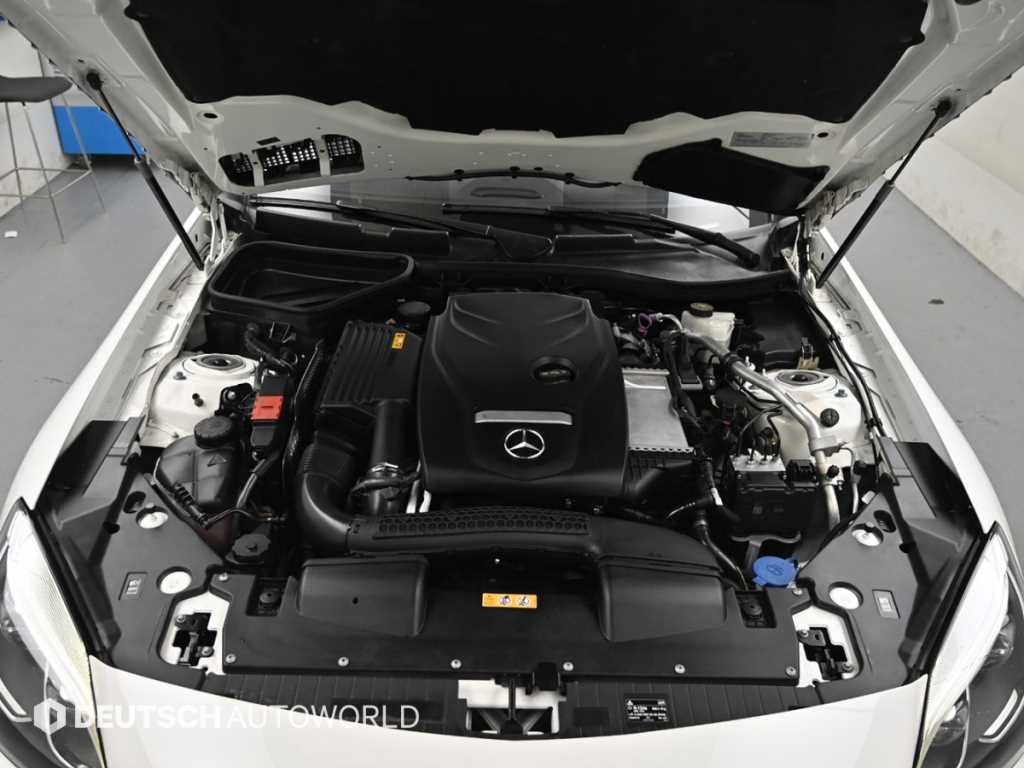 Mercedes-Benz SLC-Class — photo 06