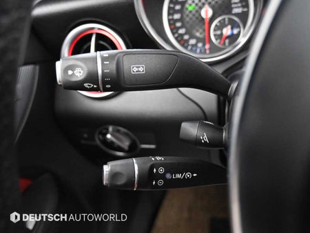Mercedes-Benz SLC-Class — photo 16