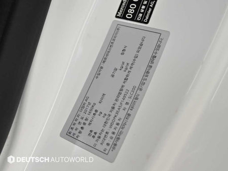 Mercedes-Benz SLC-Class — photo 19