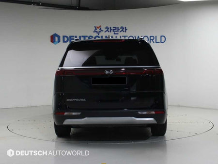 Kia Carnival — photo 04