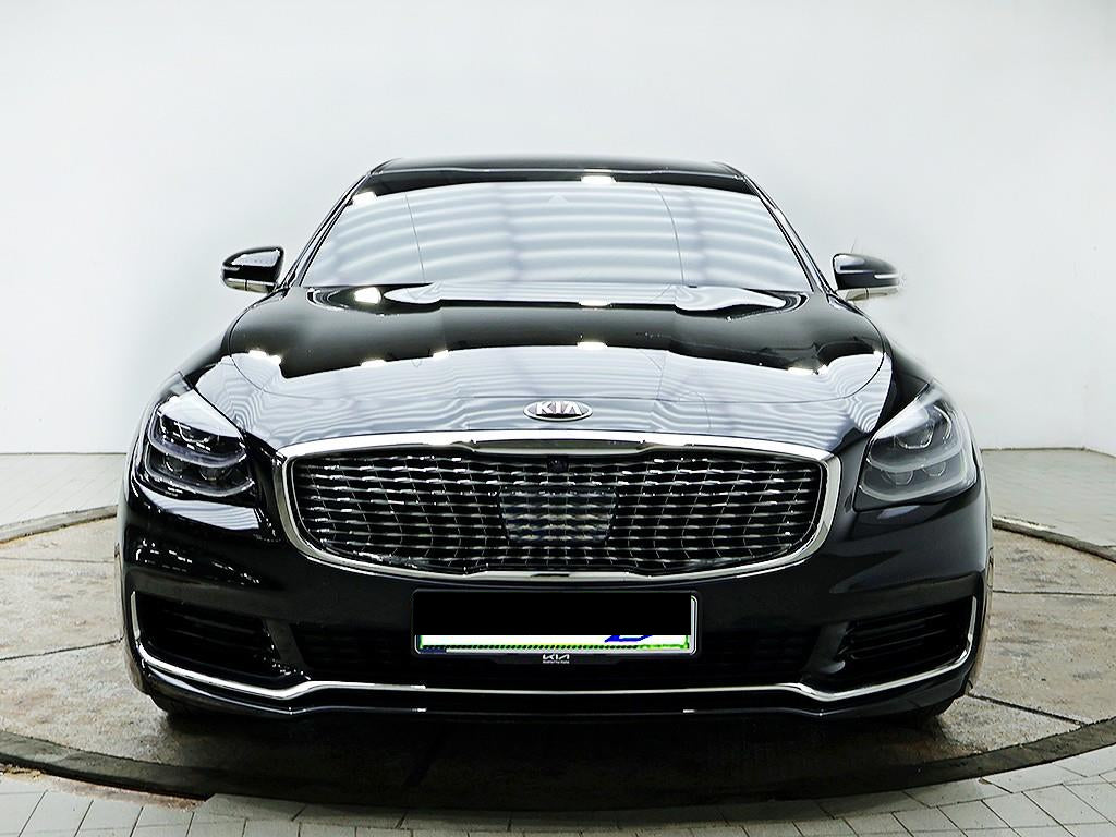 Kia K9 — photo 01
