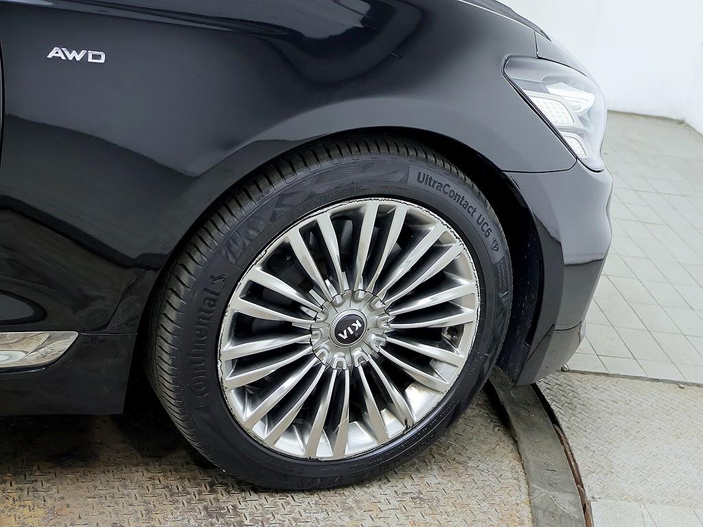 Kia K9 — photo 08