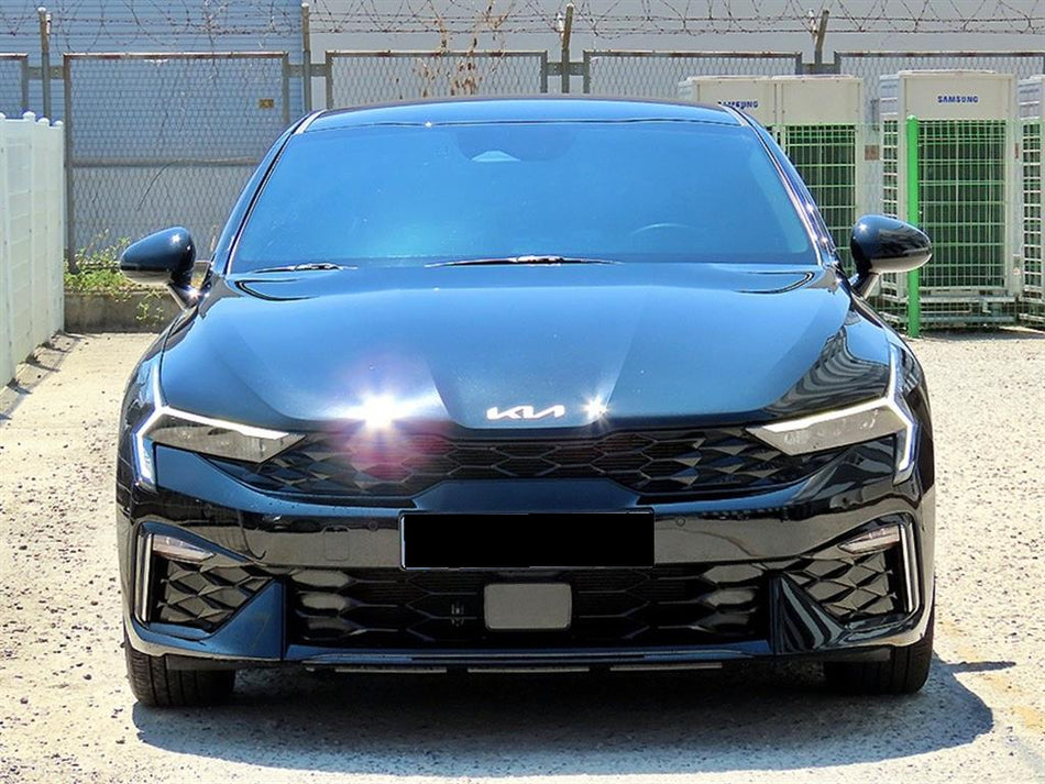 Kia K5 — photo 01