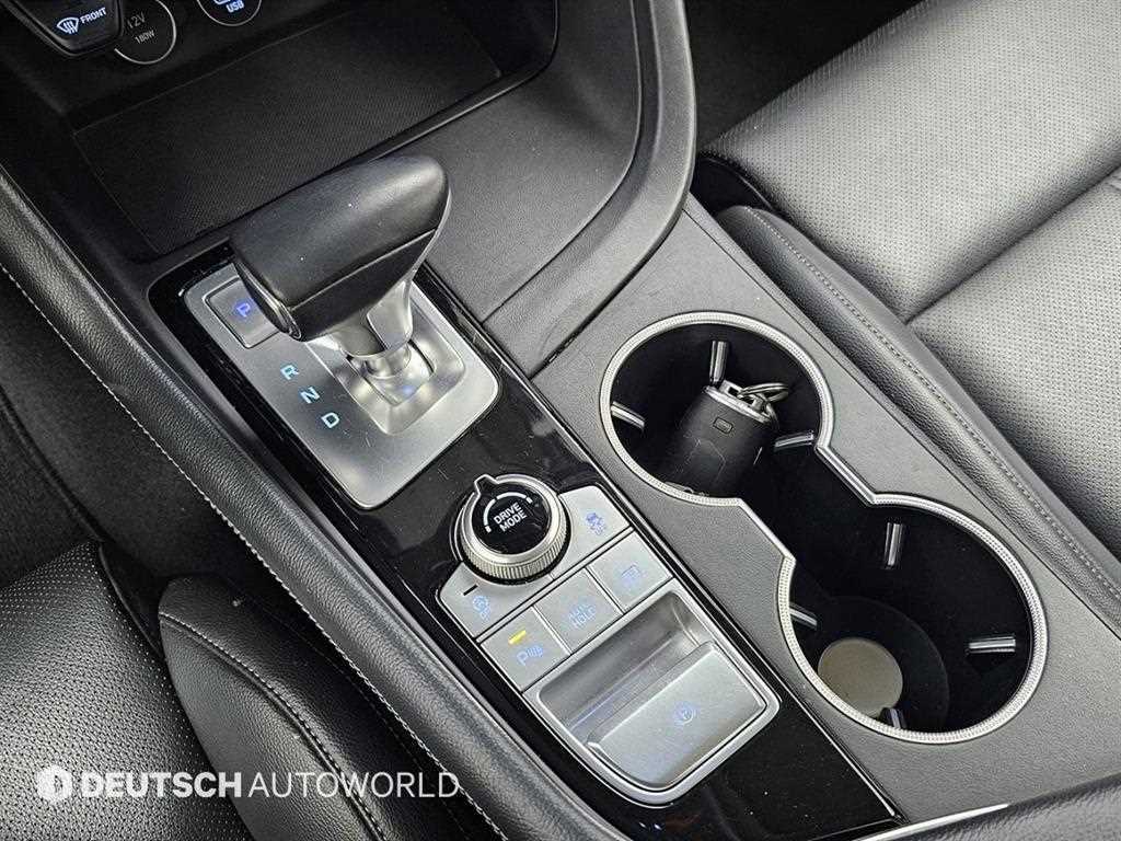 Genesis G70 — photo 09