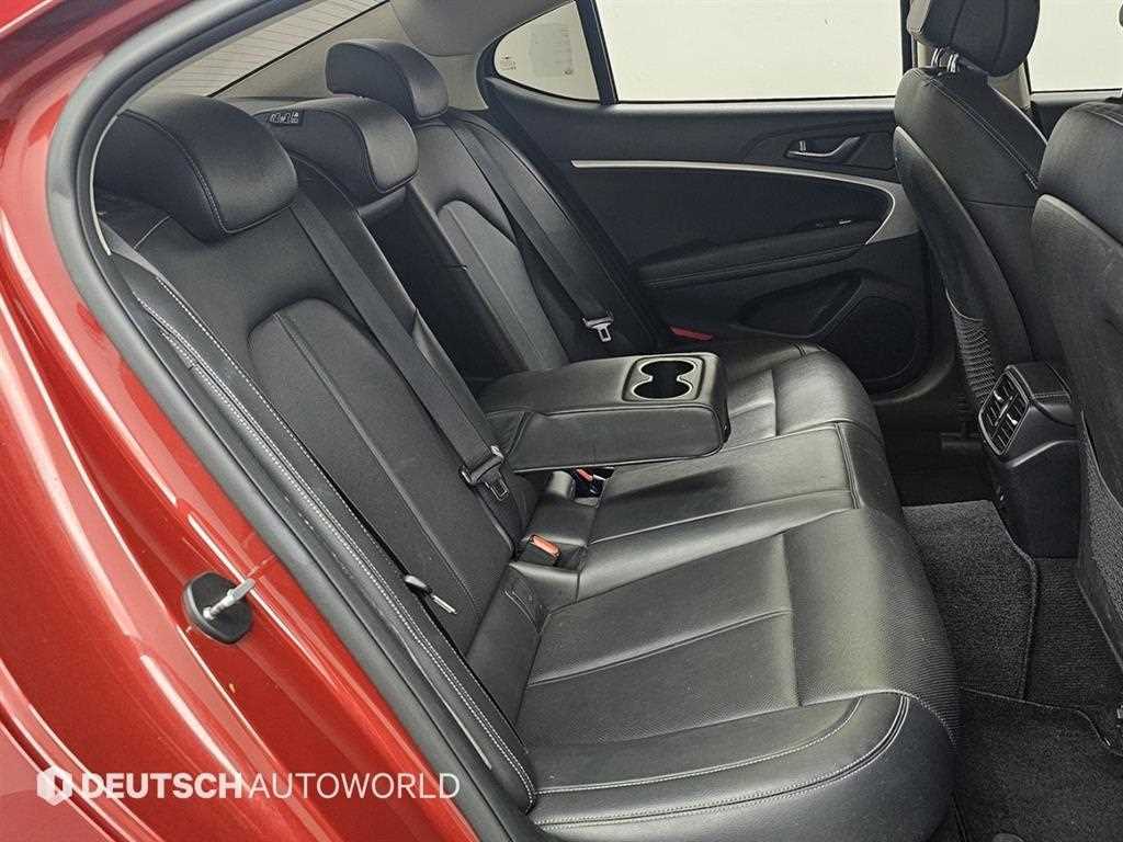 Genesis G70 — photo 12