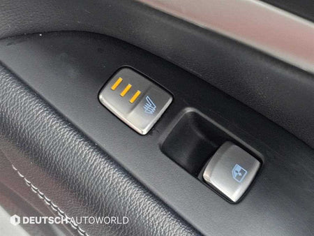 Genesis G70 — photo 16