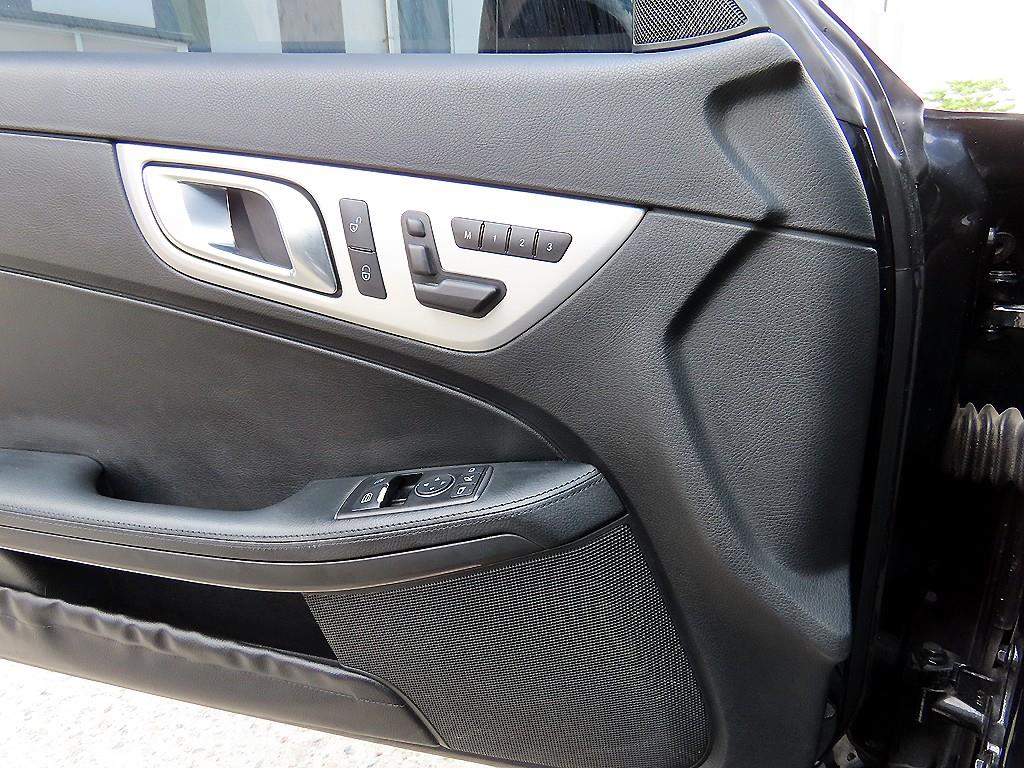Mercedes-Benz SLK-Class — photo 10