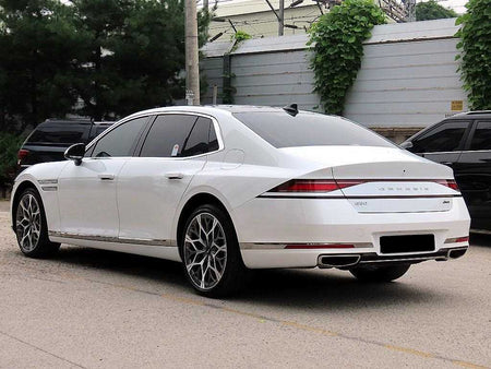 Genesis G90 — photo 03