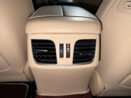 Genesis G80 — photo 13
