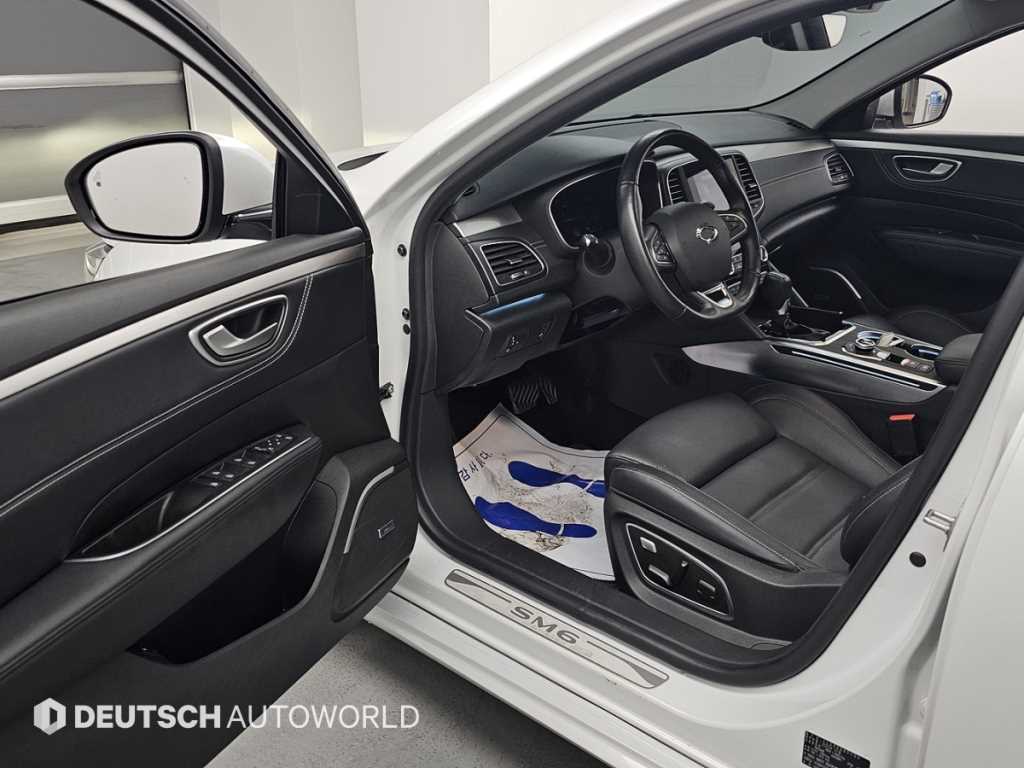RENAULT SM6 — photo 11