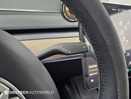 Tesla Model Y — photo 09