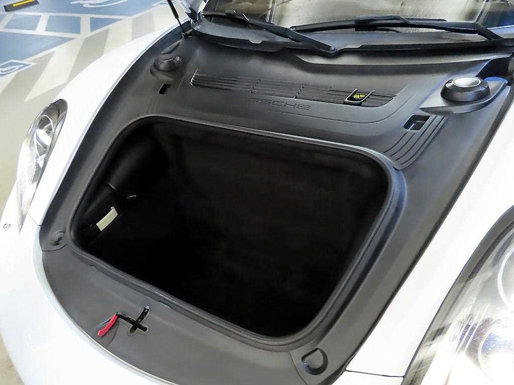 Porsche Boxster — photo 19