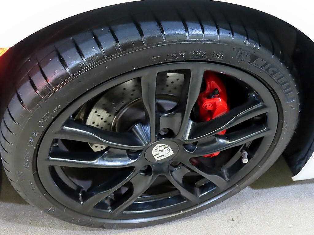 Porsche Boxster — photo 20