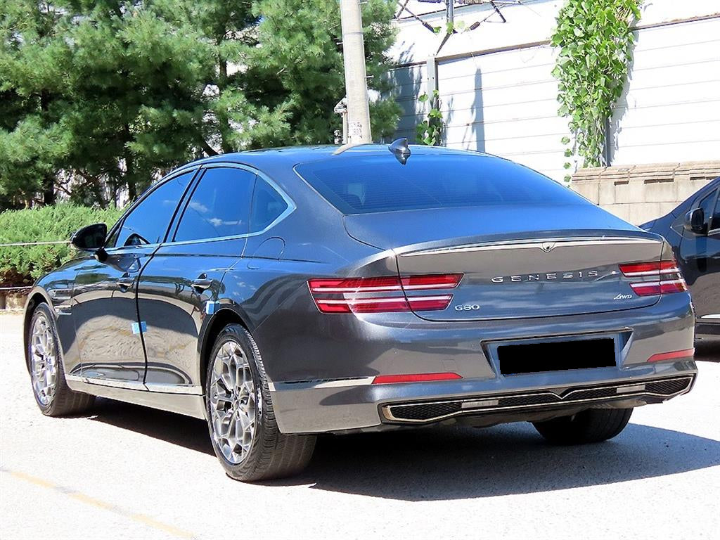Genesis G80 — photo 03