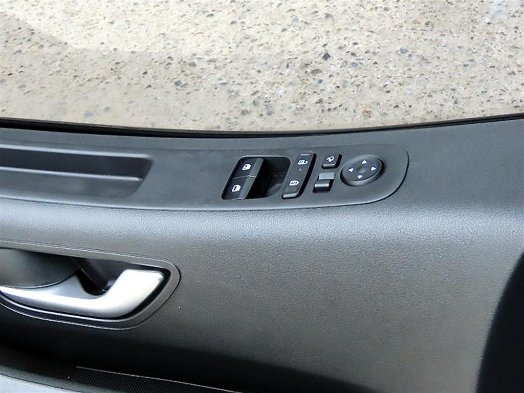 Hyundai Staria — photo 12