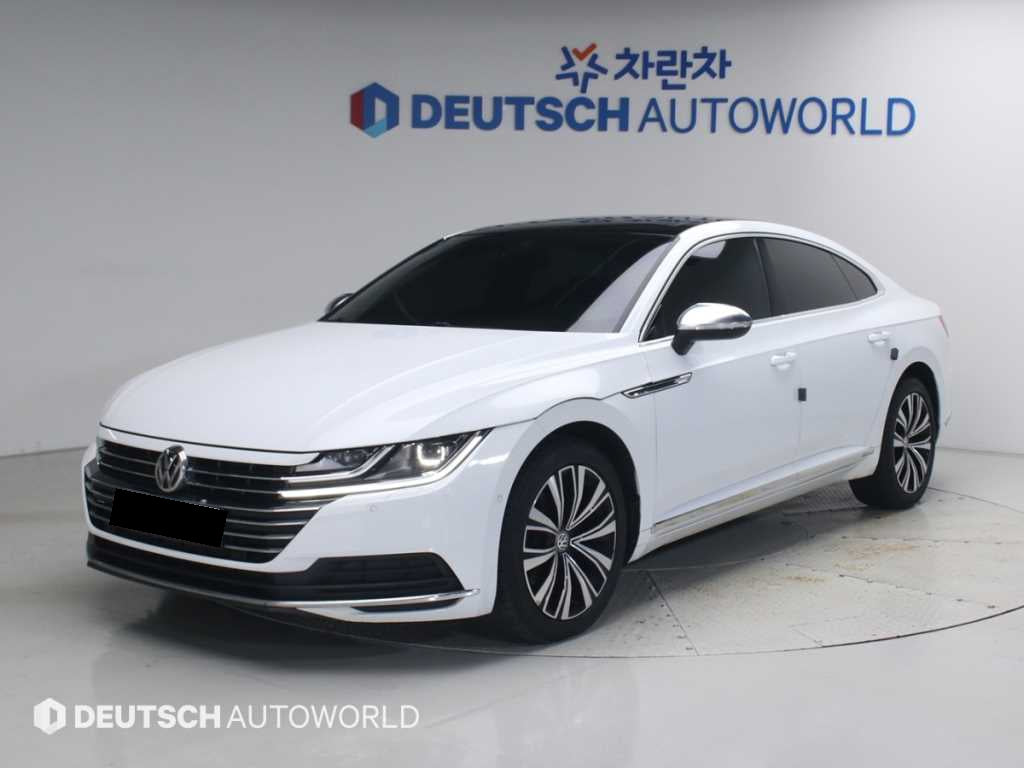 Volkswagen Arteon — photo 01