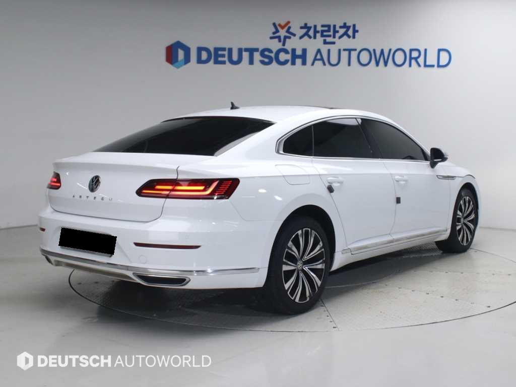 Volkswagen Arteon — photo 02