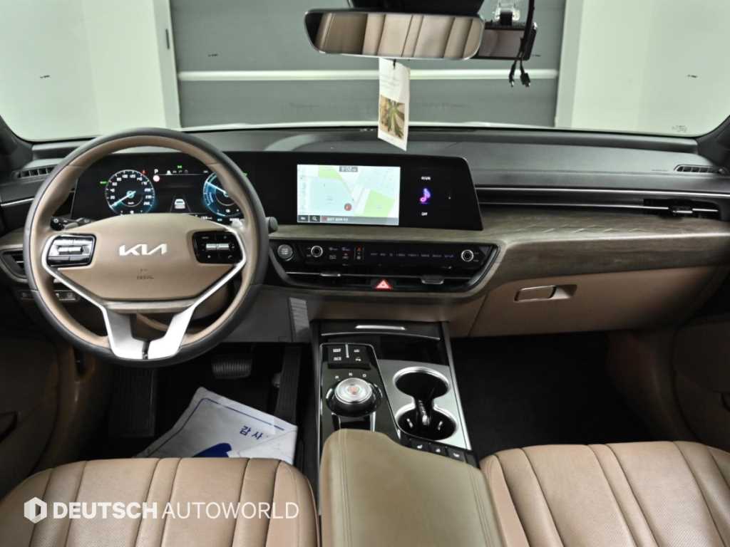 Kia K8 — photo 08