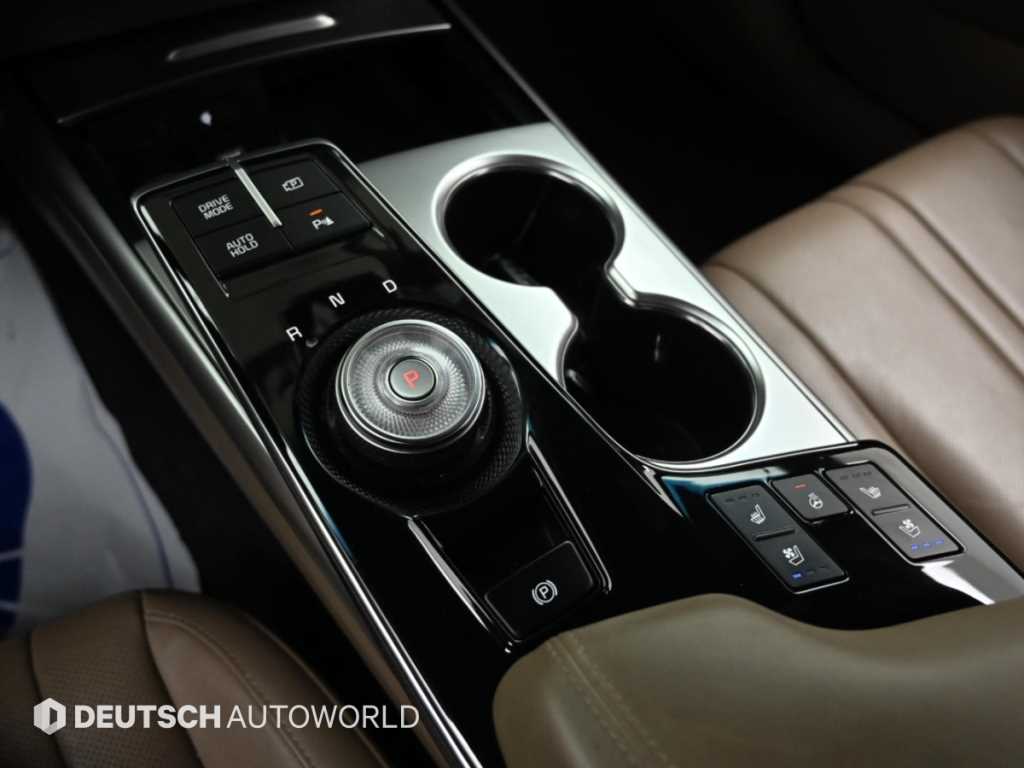 Kia K8 — photo 14