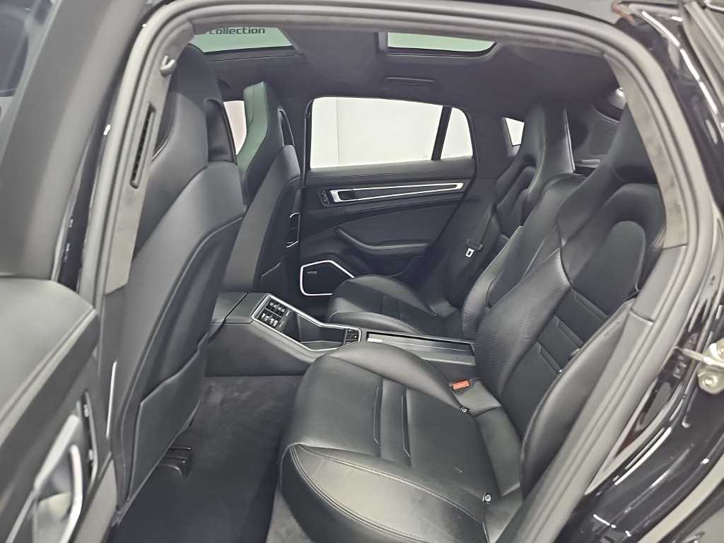 Porsche Panamera — photo 12