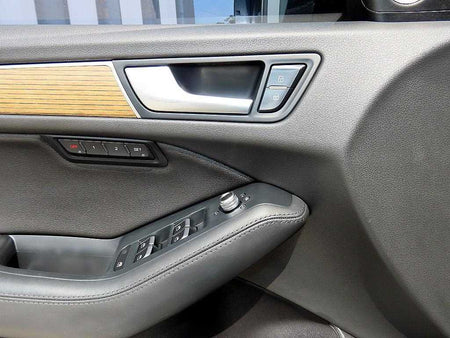 Audi Q5 — photo 11