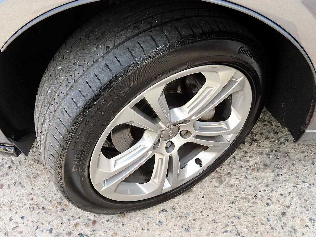 Audi Q5 — photo 20