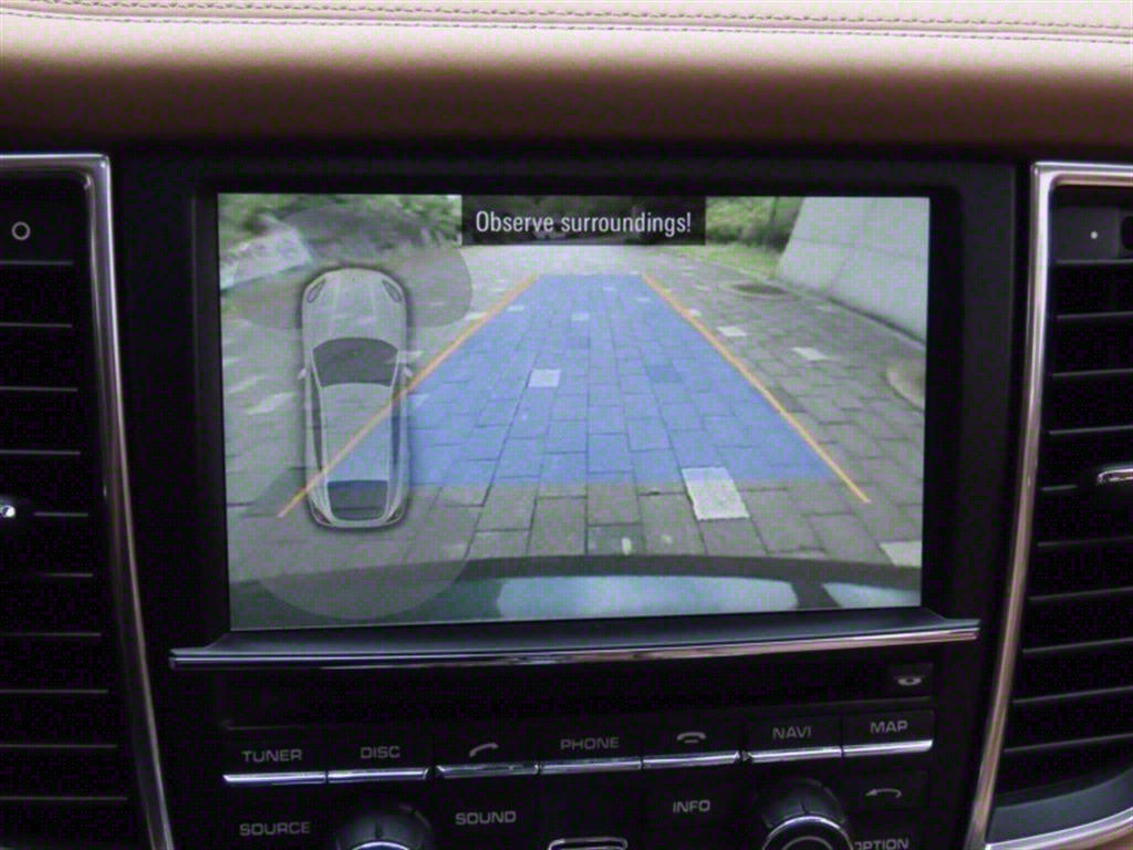 Porsche Panamera — photo 09