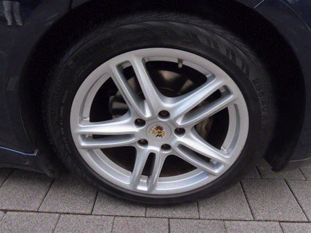 Porsche Panamera — photo 17
