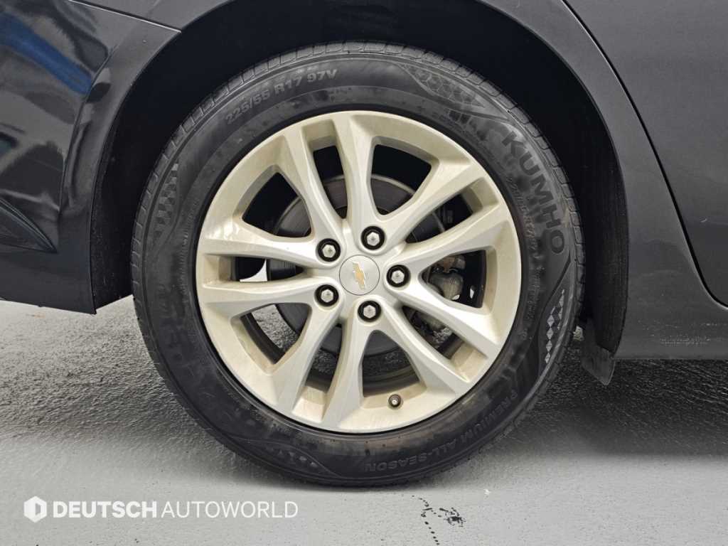 CHEVROLET Malibu — photo 05
