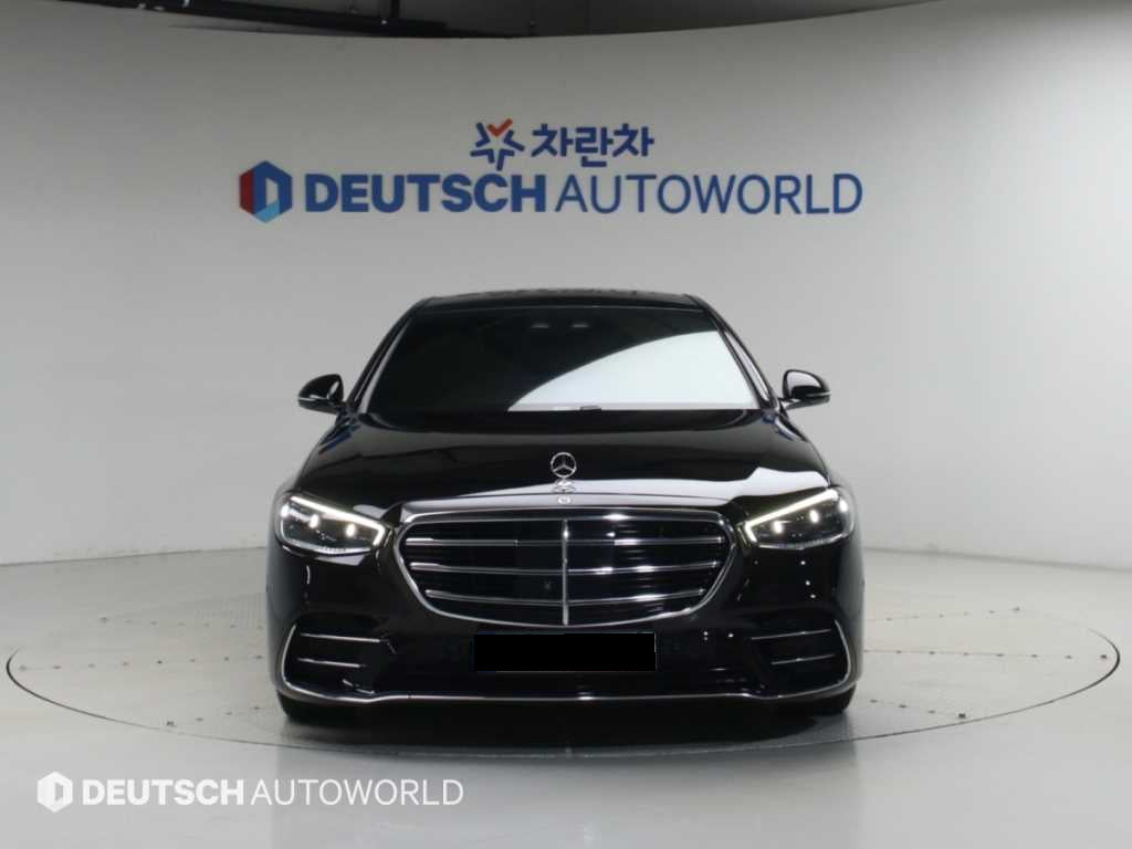 Mercedes-Benz S-Class — photo 03