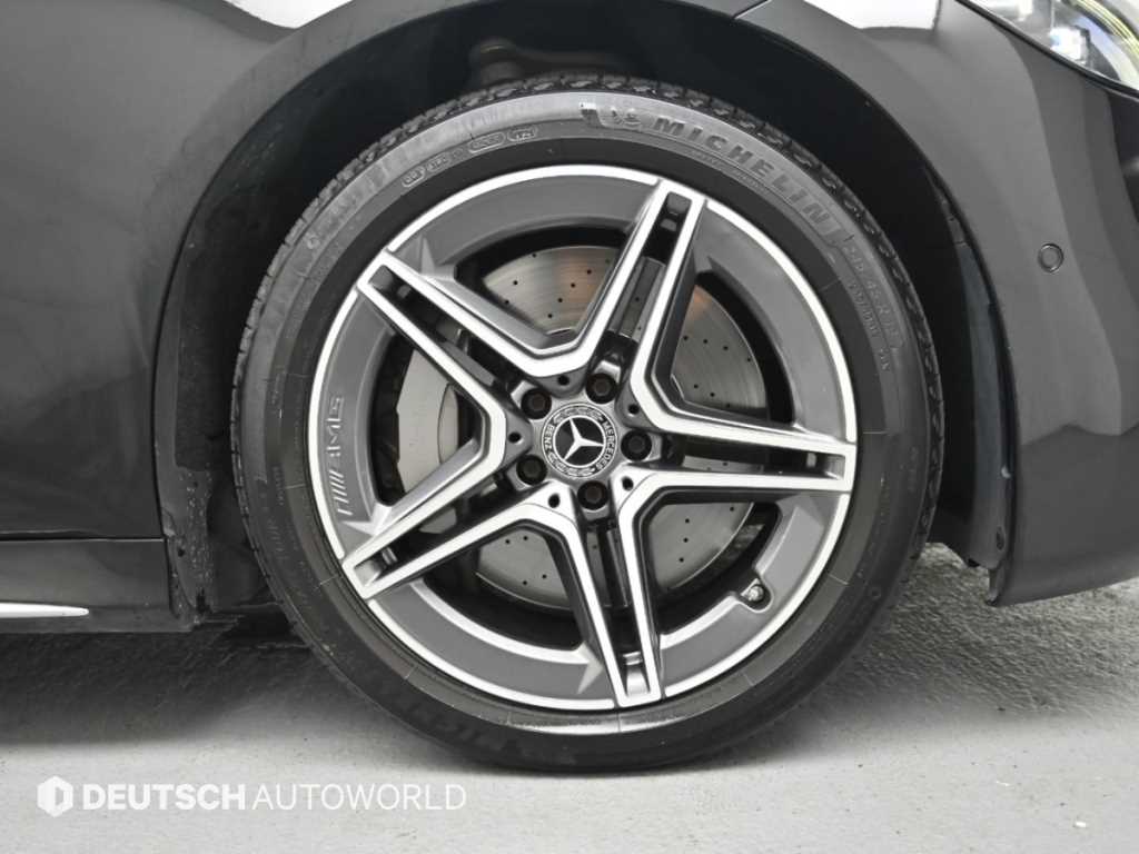 Mercedes-Benz S-Class — photo 05