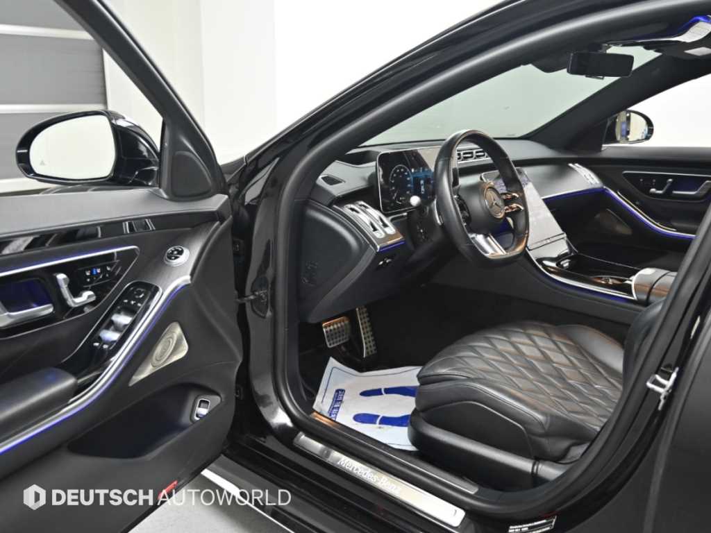 Mercedes-Benz S-Class — photo 11