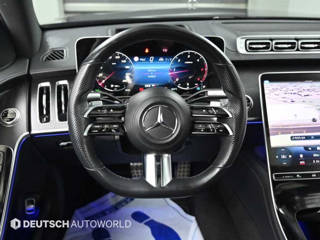 Mercedes-Benz S-Class — photo 13
