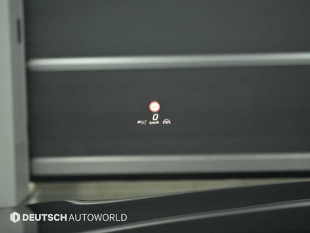 Mercedes-Benz S-Class — photo 17