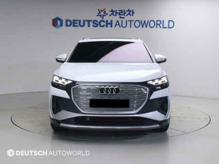 Audi Q4 e-tron — photo 03