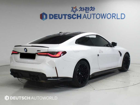 BMW M4 — photo 02