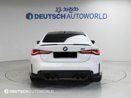 BMW M4 — photo 04