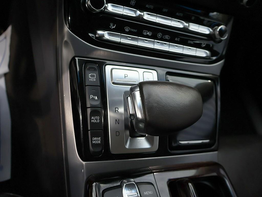 Genesis EQ900 — photo 10