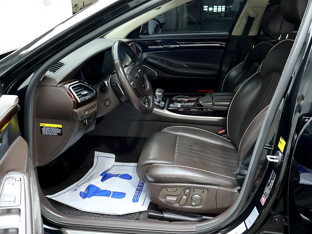 Genesis EQ900 — photo 11