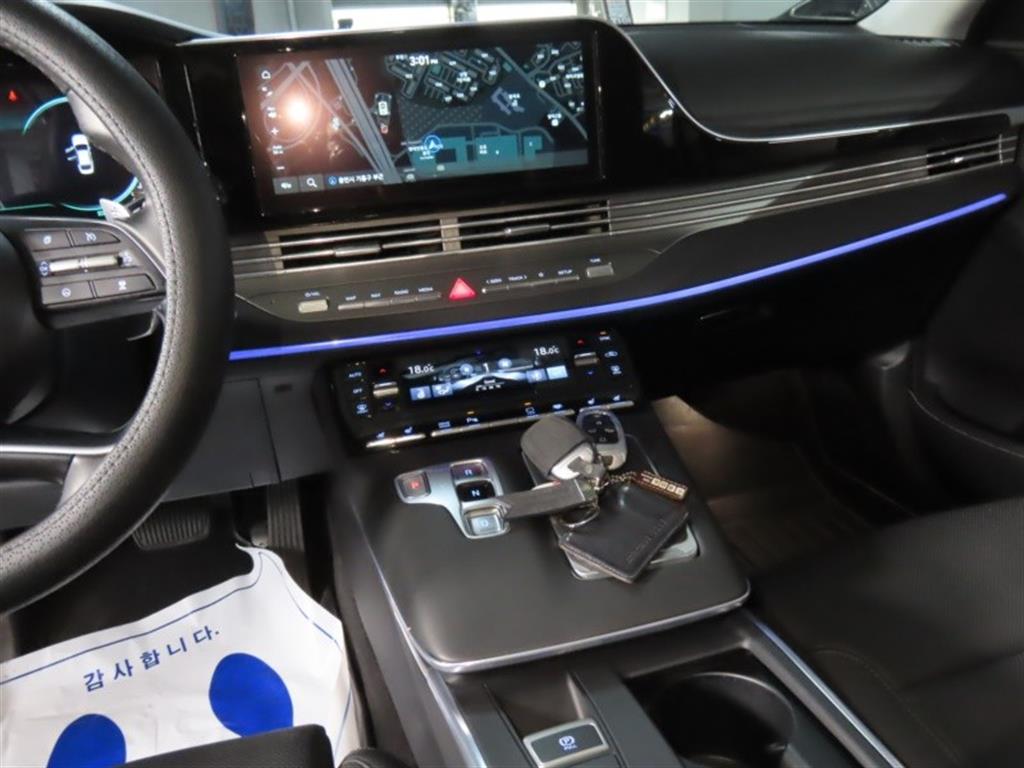 Hyundai Grandeur — photo 15