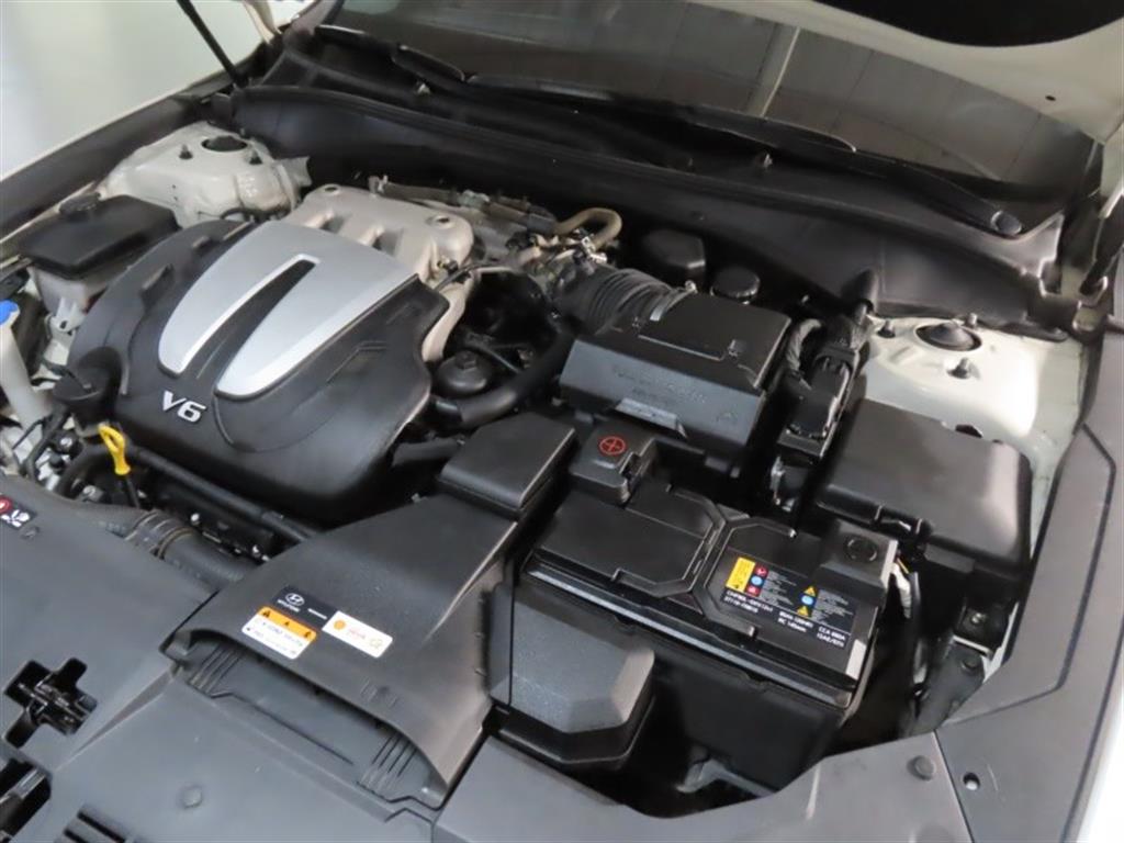 Hyundai Grandeur — photo 20