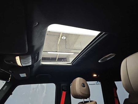 Mercedes-Benz G-Class — photo 15