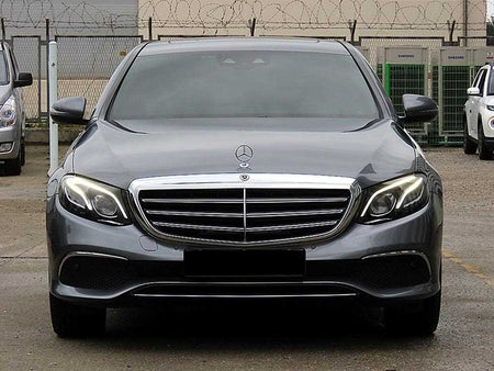 Mercedes-Benz E-Class — photo 01