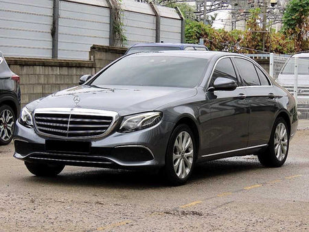 Mercedes-Benz E-Class — photo 02