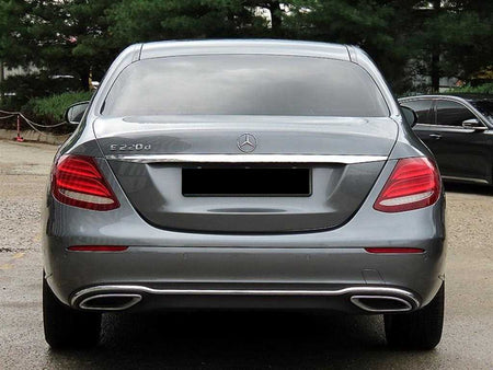 Mercedes-Benz E-Class — photo 04