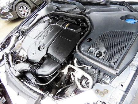 Mercedes-Benz E-Class — photo 19