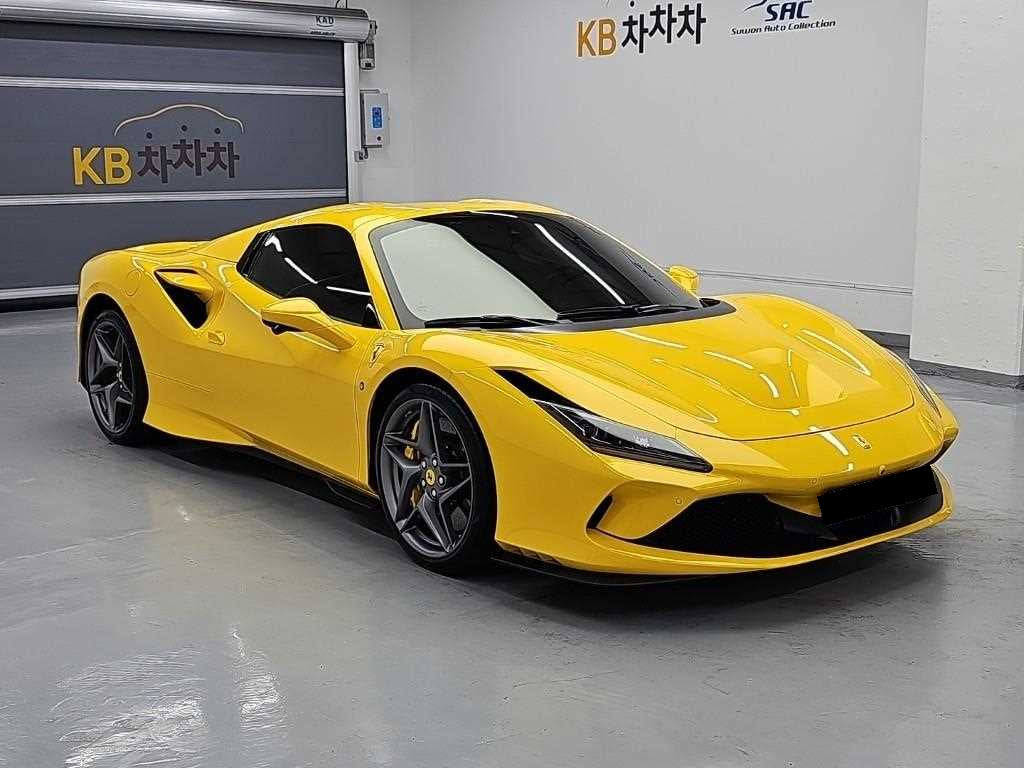 Ferrari F8 — photo 04