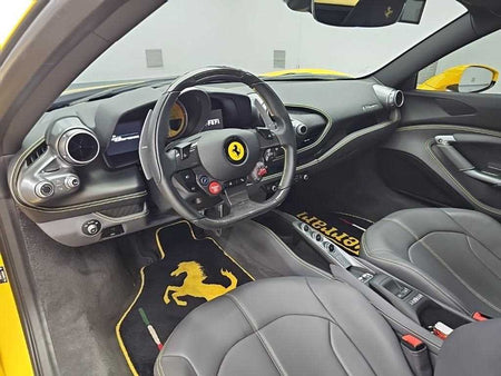 Ferrari F8 — photo 07
