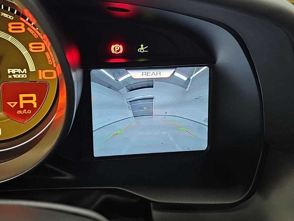 Ferrari F8 — photo 12