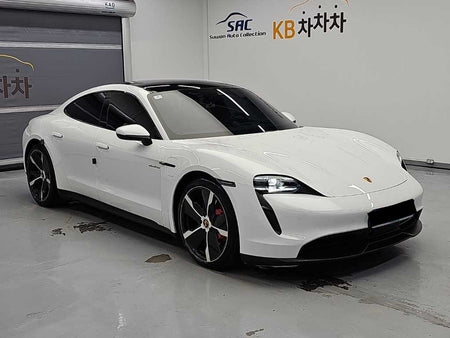 Porsche Taycan — photo 04